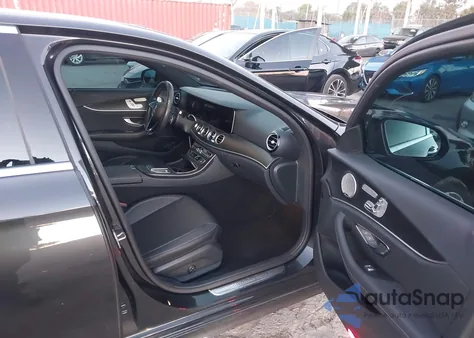 2022 Mercedes-Benz E 350 from USA, damaged, VIN W1KZF8DB4NB095003